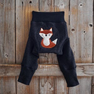 Manta para bebé de lana merino y cachemira reciclada: aplique de zorro gris y negro (tamaño mediano, 6-12 meses)