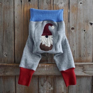 Cubrepañales Longies de cachemira reciclada con apliques de gnomo, gris, azul y rojo, talla mediana, 6-12 meses