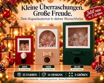 Op de afbeelding: Drie capsuleautomaten in rood, beige en donkergroen, elk met een doorzichtig venster met kleine bolletjes. De automaten zijn gelabeld Mini, Midi en Maxi, voor capsules van 28 mm, 32 mm en 38 mm. Tekst: Kleine Überraschungen. Große Freude.