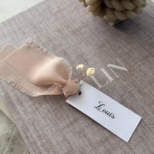 Marque-place avec ruban pour mariage, baptême, anniversaire, évènement
