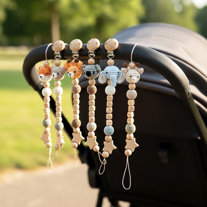 Newborn gift pacifier clip with custom name design
