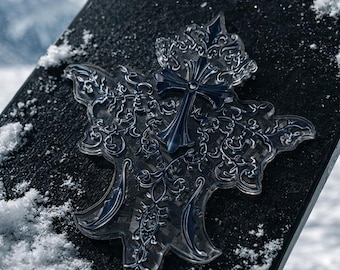 Gothic Baroque Cross Snowboard Stomp Pad, Dark Grip