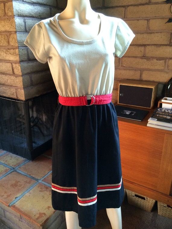 1960's mod short-sleeve knee-length elastic-waist… - image 1