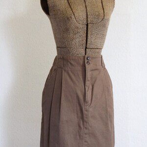 vintage pencil skirt 1980s light brown taupe cotton pencil skirt with pockets / soft fawn image 2