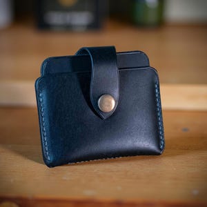 Minimalist Leather Wallet with Linen Stitching, Slim, Stylish, and Handcrafted,edc,3105-PALACE,Pueblo Black,Buttero Black