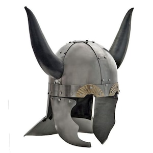 Medieval viking warrior helmet , Viking horn helmet medieval helmet, Horned king helmet , Norse medieval helmet , viking helmet, horn helmet