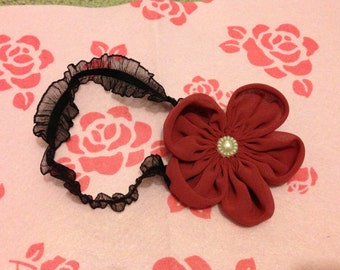 Maroon flower stretchy headband