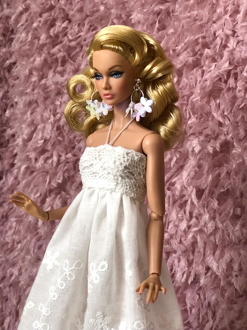 Vestido bohemio de encaje blanco para muñecas de moda de 29 cm, conjunto hecho a mano. Dress #2 + earrings