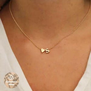 Collar personalizado con inicial de corazón pequeño – Delicado colgante de letra en oro o plata – Regalo minimalista para mujer