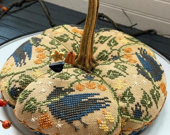 Counted Cross Stitch Pattern, Murder in the Garden, Pincushion, Crow Motifs, Pumpkin Pin Keep, Autumn Decor, Hands on Design, PATTERN ONLY