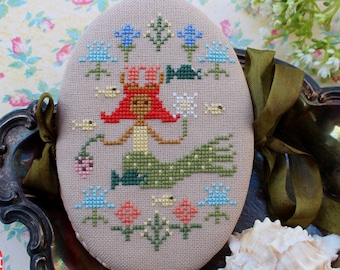 Counted Cross Stitch Pattern, Mermaid's May Pinbook, Mermaid, Beach Decor, Pin Book, Cottage Chic, Lindy Stitches, PATTERN ONLY