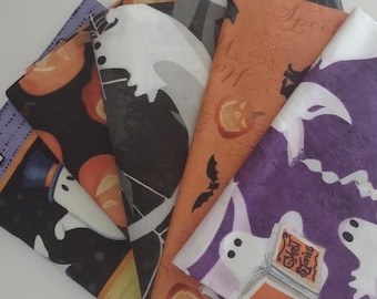 Glow Away!, Fat Quarter Frenzy, Halloween Fat Quarters, Glow Fabrics, Black Cats, Pumpkins, Fat Quarter Prepackaged Assortments