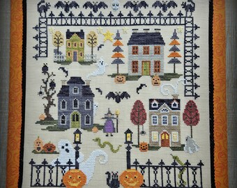 Counted Cross Stitch Pattern, Halloween Court, Halloween Decor, Pumpkins, Bats, Ghost, Witch, Waxing Moon Designs, PATTERN ONLY