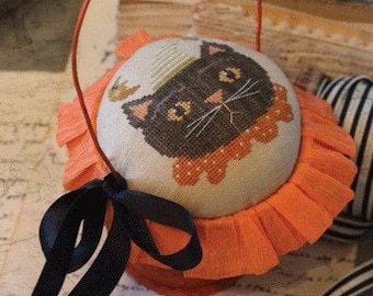 Cross Stitch Pattern, The Cat & the Moon, Halloween Decor, Black Cat, Fall Decor, Pot Basket, Primitive Decor, Brenda Gervais, PATTERN ONLY