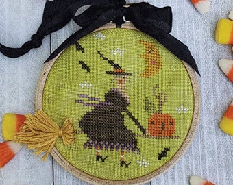 Counted Cross Stitch Pattern, Holiday Hoopla, Halloween, Halloween Decor, Witch, Pumpkin, Primitive Decor, Brenda Gervais, PATTERN ONLY