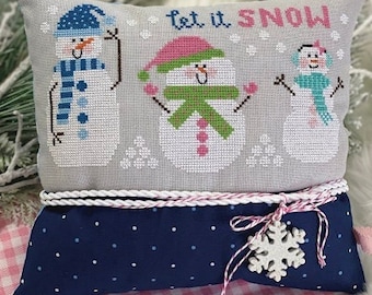 Counted Cross Stitch Pattern, Snow Friends, Winter Decor, Snowmen, Snowflakes, Snowballs, Primrose Cottage Stitches, PATTERN ONLY