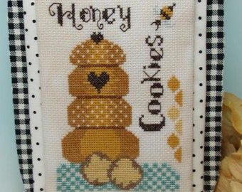 Counted Cross Stitch Pattern, Honey Cookies, Cookie Jar Collection, Pillow Ornament, Bowl Filler, Bee, KiraLyn's Needlearts, PATTERN ONLY