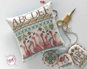 Counted Cross Stitch Pattern, You Had Me at Flamingo, Pocket Pillow, Flamingo Sampler, Scissor Charms, Beach, Hands On Design, PATTERN ONLY