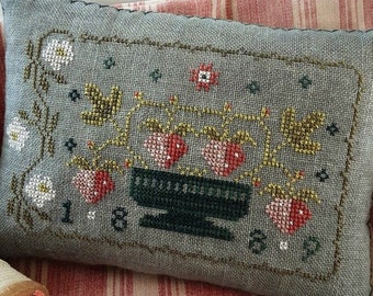 Counted Cross Stitch Pattern, Summer Basket, Primitive Decor, Pillow Ornament, Strawberries, Nan Lewis, Threadwork Primitives, PATTERN ONLY