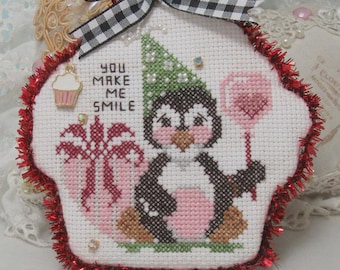 Counted Cross Stitch Pattern, Smile Ornament, Birthday Ornament, Pillow Ornament, Bowl Filler, KiraLyn's Needlearts, PATTERN ONLY