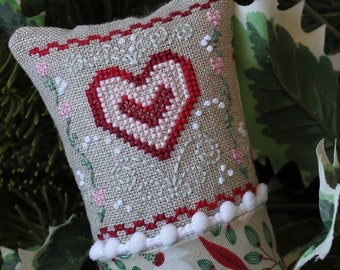 Counted Cross Stitch Pattern, Little Winter Fling, February, Heart Design, Rosebud Heart Flowers, Bowl Filler, Luhu Stitches, PATTERN ONLY