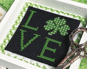 Counted Cross Stitch, Lucky Love, St. Patrick's Day, Shamrock, St Patrick's, Irish, Lindsey Weight, Primrose Cottage Stitches