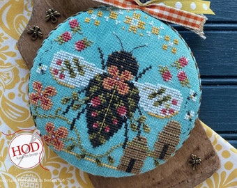 Cross Stitch Pattern, Botanical Bee, Summer Decor, Flower Motifs, Bee Hive, Bees, Bowl Filler, Hands On Design, PATTERN ONLY
