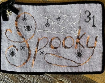 Counted Cross Stitch Pattern, Spooky Spiders, Halloween Designs, Pillow Ornaments, Banner, Haystack Stitching, PATTERN ONLY