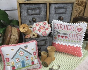 Counted Cross Stitch Pattern, Stitchers Trio, Sampler, Biscornu, Flower Motifs, Sewing Notions, Primrose Cottage Stitches, PATTERN ONLY