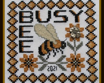 Counted Cross Stitch Pattern, Busy Bee, Word Play, Flower Charm Embellishment, Spring Decor, Borders, Flowers, Hinzeit, PATTERN ONLY