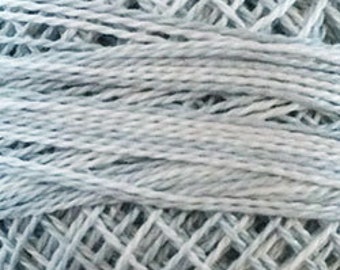 Valdani Thread, Size 8, O117, Dove Tail Grey Valdani Perle Cotton, Punch Needle, Embroidery, Penny Rugs, Wool Applique, Sewing Accessory