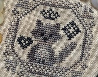 Counted Cross Stitch Pattern, Quirky Quaker Raccoon, Country Rustic, Pillow Ornament, Bowl Filler, Darling & Whimsy Designs, PATTERN ONLY