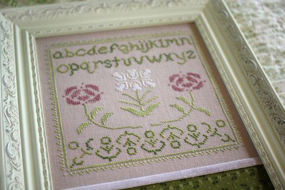 Counted Cross Stitch Pattern Rosamonde Sampler Roses - Etsy
