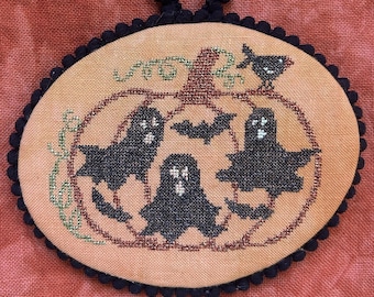 Counted Cross Stitch Pattern, Ghosted Pumpkin, Halloween Decor, Ghosts, Bats, Pumpkin, Crow, Vines, Bowl Filler, Keslyn's, PATTERN ONLY