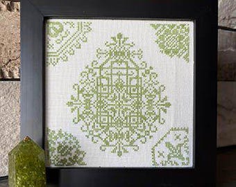 Counted Cross Stitch Pattern, Perfect Peridot, Quaker Birthstone Series, Quaker Motifs, From the Heart, NeedleArt by Wendy, PATTERN ONLY