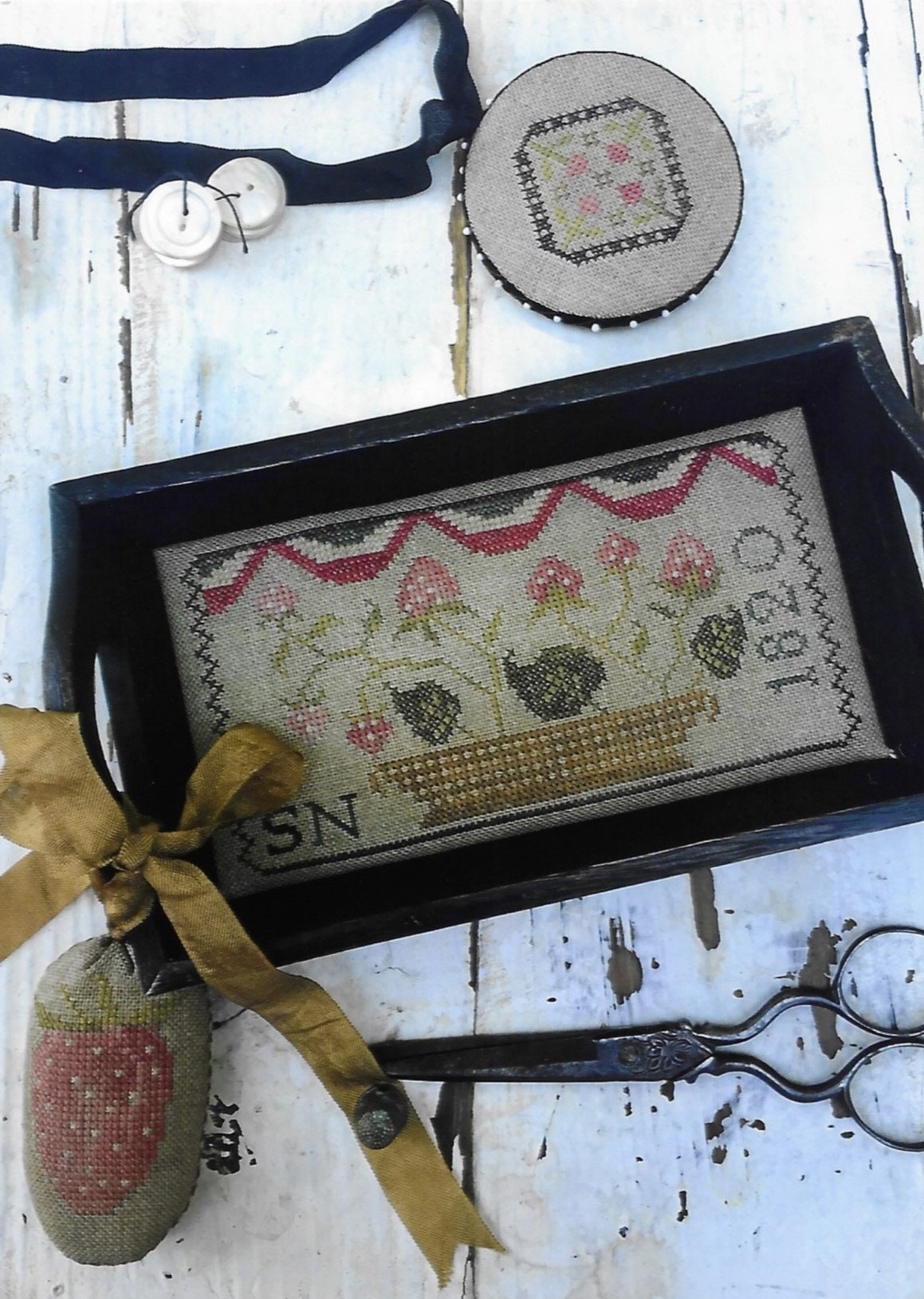 Counted Cross Stitch Pattern, Berry Basket Sewing Tray ...