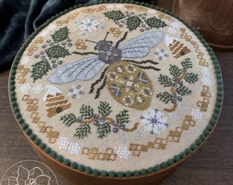 Counted Cross Stitch Pattern, Sleeping Bee, Evergreen, Winter Flowers, Winter Decor, Pine Branches, Bee Skep, The Blue Flower, PATTERN ONLY