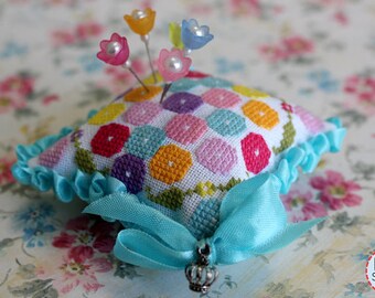 Counted Cross Stitch Pattern, Penelope's Posies, Pin Cushion, Spring Decor, Pillow Ornament, Flower Motifs, Lindy Stitches, PATTERN ONLY