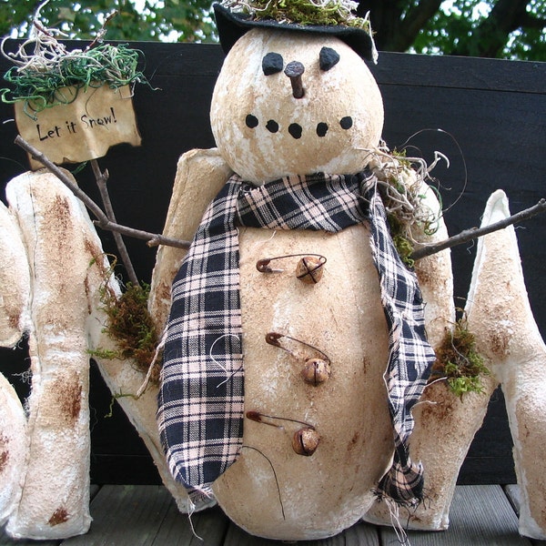 Winter SNOW Snowman Centerpiece Display