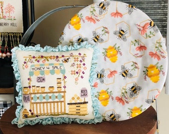 Counted Cross Stitch Pattern, Honey for Sale, Roadside Stand Series, Spring Decor, Bees, Carolyn Robbins, KiraLyns Needlearts. PATTERN ONLY