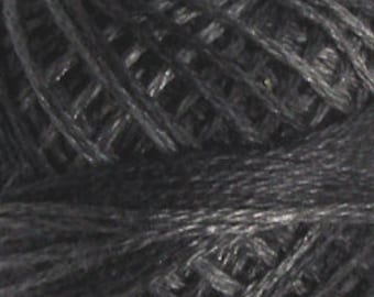 Valdani 3 Strand, O126, Old Cottage Gray, Cotton Floss, Cross Stitch, Punch Needle, Embroidery, Penny Rugs, Wool Applique, Tatting