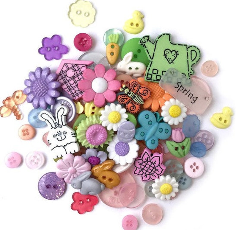 Small Spring Buttons Spring Buttons, Button Value Pack, Spring Flowers, Spring Decor, Garden ...