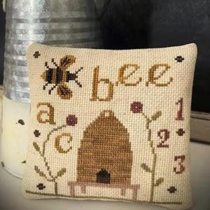Counted Cross Stitch Pattern, A Bee C Beeskep, Cross Stitch, Beehive, Bees, Garden Decor, Bird in the Hand Prims, PATTERN ONLY