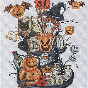 Counted Cross Stitch Pattern, Halloween Candy Shelf, Bats, Black Cat, Tiered Tray, Halloween Decor, Les Petites Croix de Lucie, PATTERN ONLY