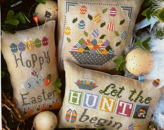 Counted Cross Stitch Pattern, Easter Trio 2022, Pillows, Ornaments, Easter Decor, Colored Eggs, Bunny, Basket, Puntini Puntini, PATTERN ONLY