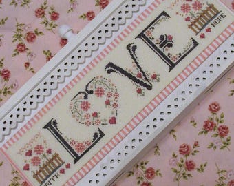 Counted Cross Stitch Pattern, Signs of Love, Valentine's Day Decor, Love, Romance, Flowers, Hearts, KiraLyn's Needlearts, PATTERN ONLY