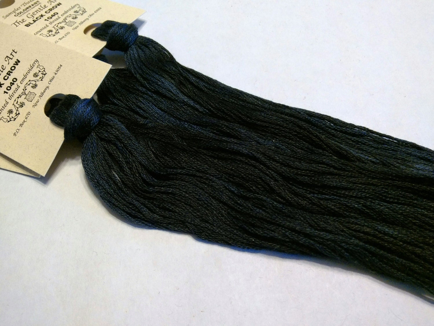 Gentle Art, Sampler Threads, Black Crow, #1040, 10 YARD Skein