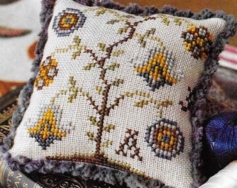 Counted Cross Stitch, Fragments in Time, Cross Stitch Pattern,  2017 No 4, Elizabethan Crewelwork, Summer House Stitches Workes,PATTERN ONLY