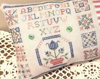 Counted Cross Stitch Pattern, Quilt Block Sampler, Alphabet Sampler, Pillow Ornament, Country Rustic, The Nebby Needle, PATTERN ONLY