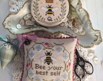 Counted Cross Stitch Pattern, Bee Your Best Self, Bee Sampler, Summer Sampler, Pillow, Spring Decor, Lila's Studio, PATTERN ONLY